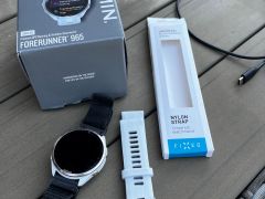 Garmin Forerunner 965 Titanium Whitestone Powder Gray - zaruka