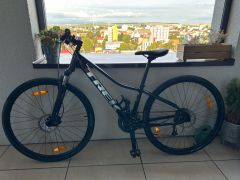 Trek krosový bicykel