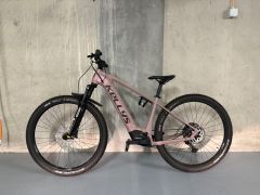 TOP Stav Dámsky horský e-bike Kellys Tayen R50 Rosé Gold 2025