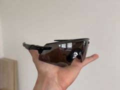 Oakley Encoder