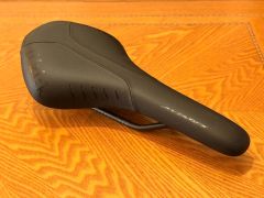 Sedlo Fizik Antares R5