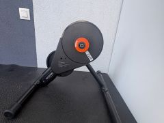 Trenažér Van Rysel D100 Zwift Cog&amp;Click