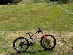 Mondraker Summum