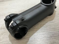 Nový představec Giant Contact - 100 mm