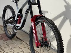 Downhill kolo GT Fury 2025