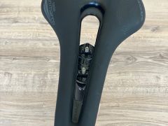 Selle San Marco Shortfit 2.0 Supercomfort Open-Fit Racing L3-Wide sedlo, 155 mm