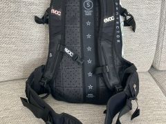 Evoc Freeride Girl Pro 18L