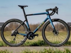 Cestný bicykel Isaac Boson Disc Satin BlueGold 2023 Carbon M