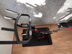 Life Fitness Cyklotrenažér ICG IC1