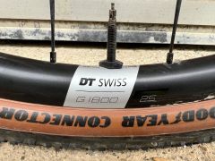 Gravel kolesa DT swiss 1800G + kazeta Cs-M7100 12s