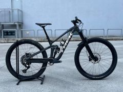 Trek Slash 8