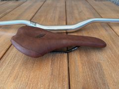 Riadidlá, gripy, sedlo, predstavec