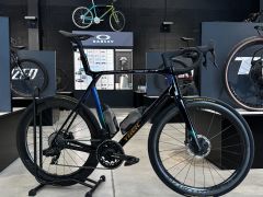 Trek Madone SL Gen 8 - Force AXS - Custom - XL