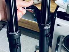 Fox 36 performance grip 150