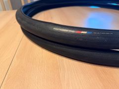 Bontrager R2 700x28c Hard-case lite