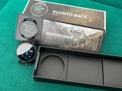 Suunto race