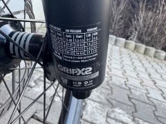 Fox 38 grip x2 kashima 180mm