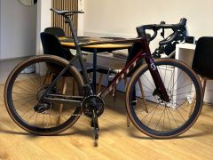 Scott Addict RC 10 Xl/58 CM - Sram Force Etap AXS Power meter