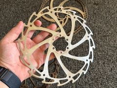 Kotúče - Formula, Alligator, Avid