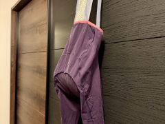 Isadore Alternative Bib - M