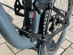 Predám trailový bike Giant