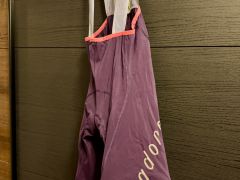 Isadore Alternative Bib - M