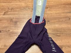 Isadore Alternative Bib - M