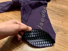 Isadore Alternative Bib - M