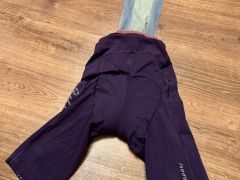 Isadore Alternative Bib - M