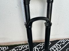 Vzduchova vidlica SR Suntour XCR 140mm