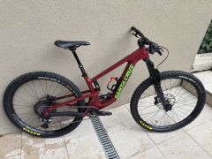 Trailové kolo Santa Cruz Hightower C / R / 29 matte cardinal red