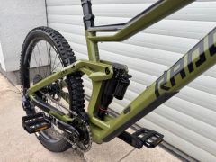 Radon Jab 9.0 Celokarbón