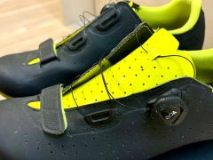 Fizik Overcurve R5 tretry, čierna/žltá fluo, EU 44