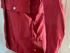 Dámska bunda ikonickych značiek Spec/Fjallraven