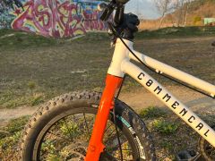 Commencal 16