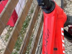 Specialized demo race /podpisany