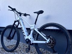 Scott Contessa Strike