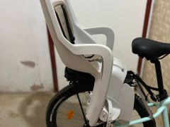 Polisport Groovy detská sedačka na nosič batožiny, béžová