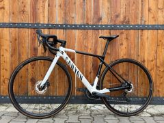 Cestný bicykel Canyon Ultimate CF SL 8
