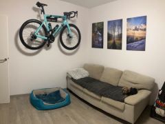 Držiak na bicykel na stenu