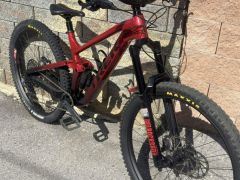Trek Slash 8