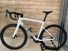 Specialized Tarmac SL8 Expert Ultegra Di2 2025