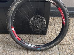 Zapletené kolo Dt-Swiss