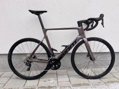 Giant Propel advanced 2 L