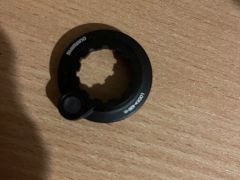 Nakrętka Center Lock Shimano z magnesem do czujnika prędkości Ew-Ss302