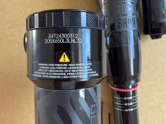 RockShox superdeluxe select + 205x65