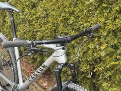 Canyon Exceed CF7 - (Karbon Kola)