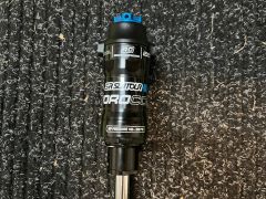 Sr Suntour Voro Coil 250/225x75 trunion