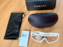 Oakley Sutro photochromic