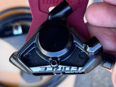 Sram Force AXS D2 brzdy